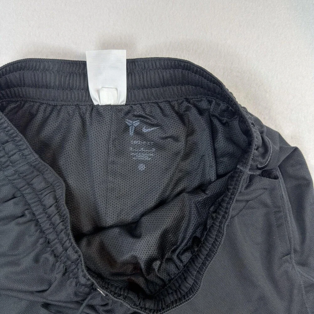 Nike kobe DRI-FIT Mens Medium Black Mesh 6” Basketball Shorts Pockets athletic